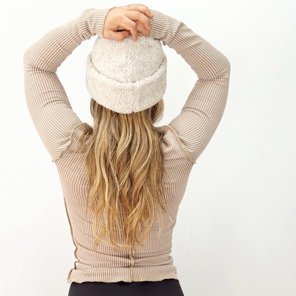 Ribbed Base Layer - image 3